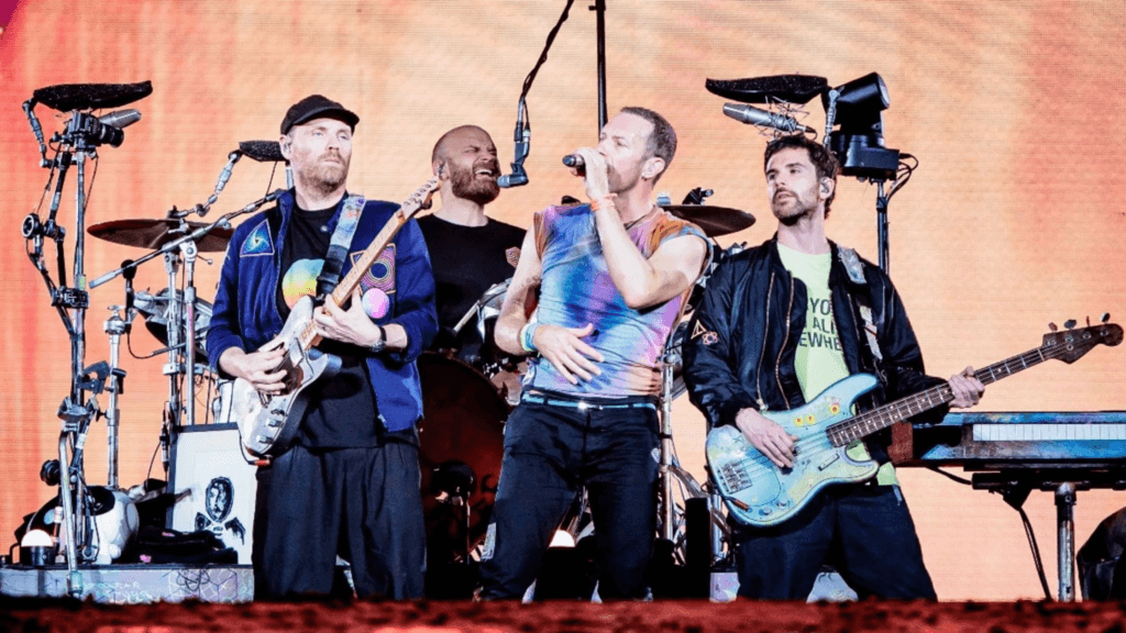 Coldplay Returns to Mumbai
